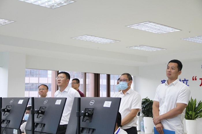 F:\yf\曠遠(yuǎn)人‚209\確定版本1111111\1新聞稿‚20924省住建廳蒞臨曠遠(yuǎn)調(diào)研\(zhòng)003.jpg F:\yf\曠遠(yuǎn)人‚209\確定版本1111111\1新聞稿‚20924省住建廳蒞臨曠遠(yuǎn)調(diào)研\(zhòng)003.jpg